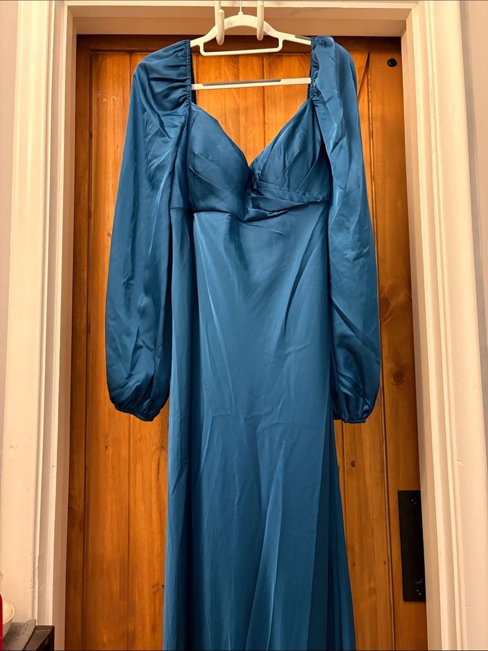 Mac Douggal Sweetheart Neckline Puff Sleeve Gown In Ocean Blue Size 12 495191